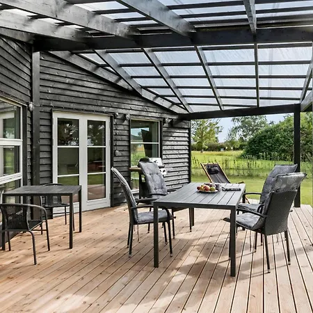 Holiday home Cozy In With Wifi *
